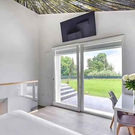 Villa Nature Escape Pool